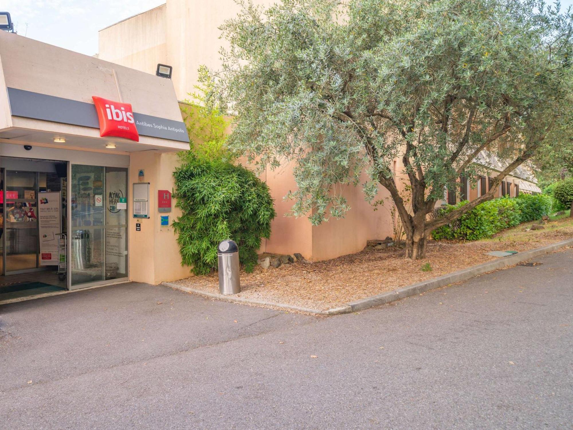 Hotel Ibis Antibes Sophia-antipolis 3*