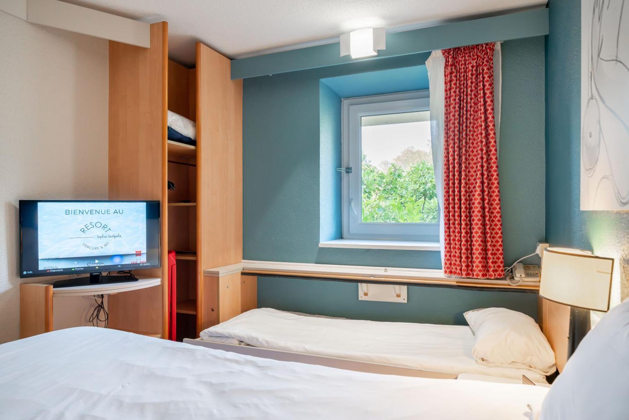 Hotel Ibis Antibes Sophia-antipolis 3*